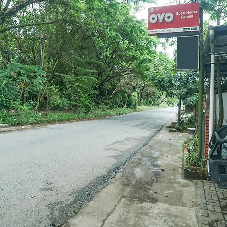 Oyo 2872 Garuda Guest House Banjarmasin  Εξωτερικό φωτογραφία